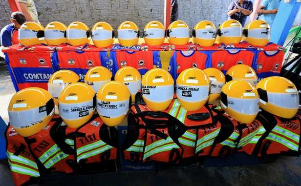 58737329_1059192874272343_1355237669956747264_n